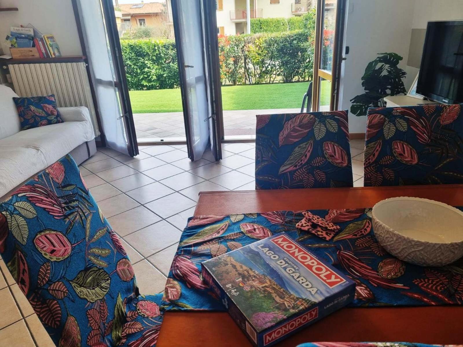Luminoso Trilocale Con Piscina E Giardino Privato Apartment Desenzano del Garda Bagian luar foto
